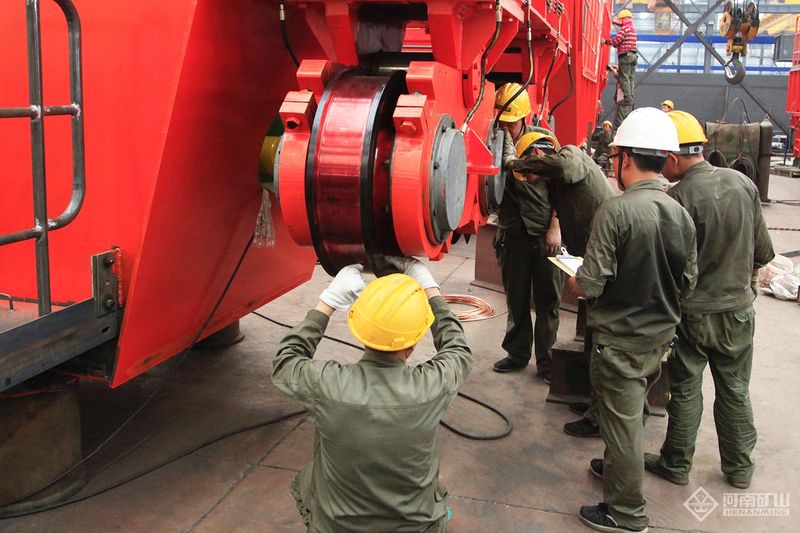  河南矿山｜挥汗如雨，只为捍卫产品质量！